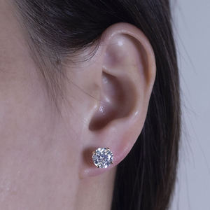 Pendientes de Oro Sólido de 18K con Diamante Cultivado en Laboratorio de 1 Quilate, Corte Redondo, Unisex, para Hombre y Mujer - Product Image 1