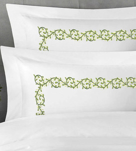 Quang Thanh Embroidery Custom Green Vine Leaves European American Style 250TC Cotton Bedding Sets Machine-washable Home Duvet - Product Image 3