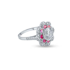 แหวนทองคำขาวและทองคำ18K ประดับเพชรทับทิม - Product Image 6