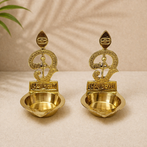 Lampe à huile Diya religieuse artisanale en laiton, idole de dieu décorative, Pooja Deepak, décoration de temple domestique de luxe, article cadeau - Product Image 4
