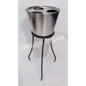 Soporte para Paraguas de Metal con Diseño Martillado, Soporte de Trípode y Base para Suelo, Decoración para el Hogar - Product Image 2