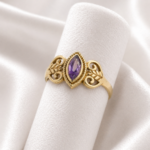 Bague en améthyste naturelle de forme marquise, avec bande en filigrane dorée, style vintage, faite à la main, bijou de créateur pour femme - Product Image 6