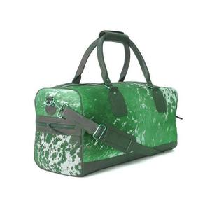Unisex Pu Leather <b>Duffel</b> <b>Bag</b> With Adjustable Strap Solid Color Zipper Closure 30-40L Capacity Travel <b>Bag</b> Casual Style - Product Image 5