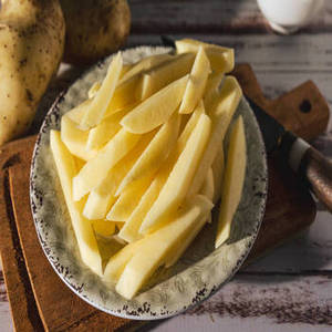 Tranches de pommes de terre indiennes coupées en bâtonnets Kraft, texture semi-molle, goût salé, légumes, fruits et légumes cuits, snacks pour tous les âges - Product Image 1