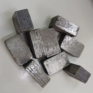 24x10.6/10x15 มม. - ใบเลื่อยเพชรแบบหลายชั้นสำหรับหินแกรนิต (เส้นผ่านศูนย์กลาง) 2000 มม.) - Product Image 1
