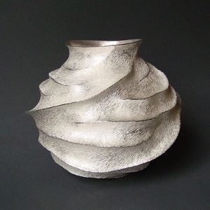 Florero Decorativo de Hierro y Metal, Elegante Adorno para el Hogar, Centro de Mesa de Diseño Único, Decoración de Mesa de Estilo Artístico Moderno - Product Image 2