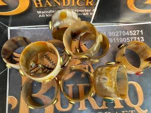 Brazaletes de Cuerno Redondos, Cuerno de Búfalo Natural Pulido, Artículo de Colección Artístico - Product Image 6