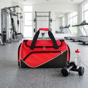 Bolsa Deportiva Unisex Roja con Compartimento para Zapatos, Gran Capacidad, Poliéster, Bolsa de Viaje Deportiva, Correa Ajustable, Estilo Casual - Product Image 4