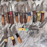 Couteau de chasse Mix Damascus, outil de survie multifonction, avec étui, livraison immédiate, stock disponible, vente en gros uniquement, option de sélection de couteaux