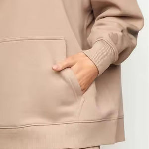 Custom Logo High Quality Cotton Polyester Tracksuit Cropped Top Elastic Waist Set <b>Gym</b> Loose Sport - Product Image 4