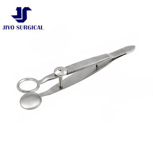 คีมจับกระจกตาแบบมืออาชีพ ยี่ห้อ Lambert รุ่น Chalazion Forcep ขนาดเล็ก 3 5/8 นิ้ว พร้อมสกรูล็อคแบบหมุนและด้ามจับแบบแบน - Product Image 1
