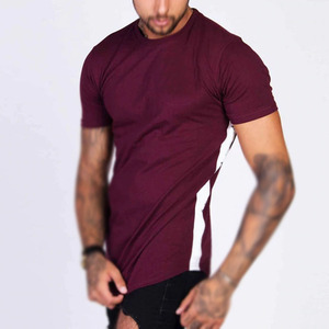 T-shirt à manches raglan noires pour homme avec bordure rouge et blanche, coupe ajustée, col rond, vêtement décontracté - Product Image 5
