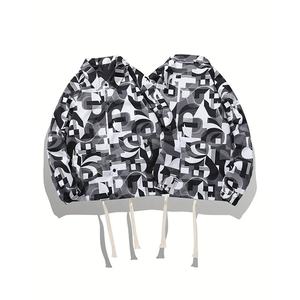 Chaqueta Bomber Deportiva Personalizada con Cremallera Completa para Hombre, Estilo Urbano, Ligera, con Estampado Aleatorio, Venta al por Mayor - Product Image 2