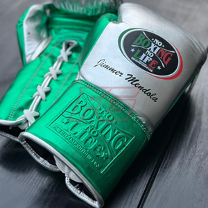 Gants de boxe MMA personnalisés pour l'entraînement et le sparring |   Fermeture à boucle et crochet pour doigts entièrement couverts |   Cuir véritable de haute qualité |   Évacuation de l'humidité - Product Image 2