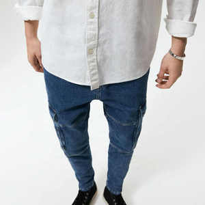 Jean cargo en denim bleu premium pour homme, coupe slim, multi-poches, en coton, durable, style décontracté et tactique pour l'extérieur - Product Image 5