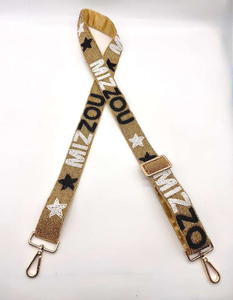 กระเป๋าถือปักลูกปัดทำมือสไตล์มาร์ดิกราส์ สายสะพายคาดเอวสำหรับผู้หญิง จากอินเดีย สายสะพายแฟชั่นสไตล์มาร์ดิกราส์ ผลิตโดย MULTI CRAFT - Product Image 1