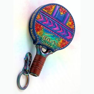 Llavero de Silicona con Diseño 3D en Relieve de Raqueta de Pádel, Duradero, de Calidad Superior, Personalizable, para Eventos Deportivos - Product Image 3