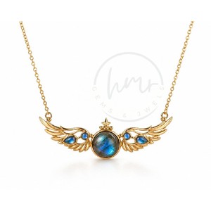 Collier en labradorite naturelle avec pendentif en laiton plaqué or fait main pour femmes - Product Image 1