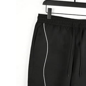 กางเกงวอร์มกีฬาน้ำหนักเบาสำหรับผู้ชาย มีเชือกผูกเอว ทำจากไนลอน - Product Image 5