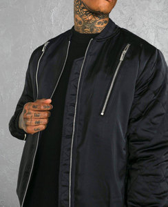 Chaquetas de satén Diseño personalizado Alta calidad Venta al por mayor de satén transpirable con forro Chaquetas de béisbol Hecho en Pakistán - Product Image 3