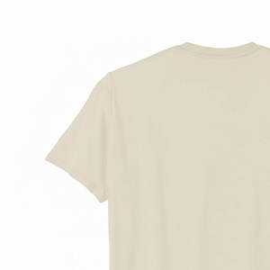 เสื้อยืดคุณภาพสูงสำหรับผู้ชายและผู้หญิง สวมใส่สบาย ผลิตจากผ้าฝ้ายเนื้อนุ่ม ออกแบบมาเพื่อความสบายในชีวิตประจำวัน จำหน่ายเสื้อผ้าขายส่ง - Product Image 4