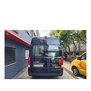 Hyundai Solati 15 places, Diesel Automatique, Septembre 2023, 23 447 km, Conduite à Gauche et Caméra Arrière - Product Image 4