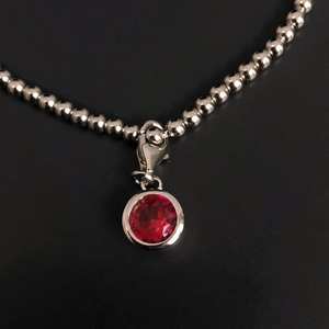 Pulsera con dijes de piedra de nacimiento de plata de ley con rubí, piedra de nacimiento de julio, regalo para mujer - Product Image 5