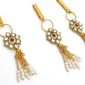 Décoration murale traditionnelle en laiton avec pompons floraux, perles et rubis pour mariage et décoration intérieure - Product Image 6