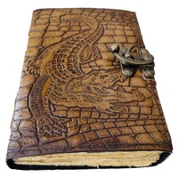 Cuaderno de tapa dura con patrón de piel de cocodrilo en relieve de cuero genuino 100% con C-Lock de latón antiguo y papeles de Arte de cubierta en blanco