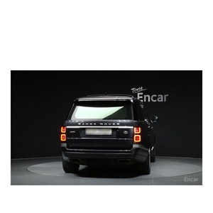 Land Rover Range Rover 4.4 SDV8 AB Diésel, Modelo Octubre 2020, 84,200 km, Caja de Cambios Automática, Asientos de Cuero, Cámara Trasera, Volante a la Izquierda - Product Image 4