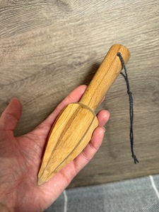 Wooden Manual Lemon Reamer Juicer Dishwasher Safe <b>Kitchen</b> <b>Accessory</b> - Product Image 6