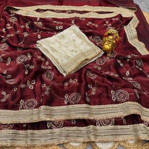 Sari de seda suave de primera calidad con lentejuelas, fabricante y proveedor de moda femenina de Surat - Product Image 5