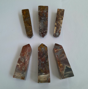 Piedras Preciosas de Torre Roja de Indonesia Naturales de Alta Calidad al por Mayor, Cristales Curativos Hechos a Mano, Tamaño 95 mm - Product Image 2