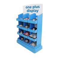 Présentoirs en carton ondulé pour palettes, présentoirs pour chemises, présentoirs pour jupes, présentoirs en carton personnalisés pour palettes