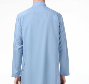 Vente en gros de robes islamiques pour hommes, longues et élégantes, en coton, de style arabe, de couleur unie - Product Image 2