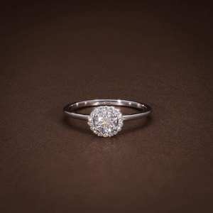 Exclusivo diamante cultivado en laboratorio certificado por IGI de 1,30 quilates, corte brillante, VS1, oro de 14 quilates, rodio, estilo vintage, para compromiso de boda para mujer - Product Image 2