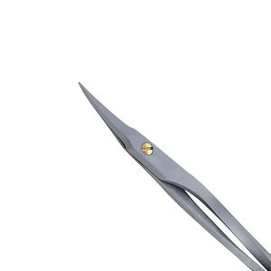 Ciseaux à cuticules en acier inoxydable de qualité supérieure à pointe incurvée, design simple, outil de toilettage de précision avec trou carré, logo personnalisé - Product Image 5