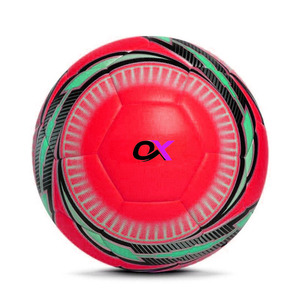 Balón de Fútbol Oxva Industries con Superficie Laminada para Clubes, Academias o Entrenamiento Juvenil en Todo Tipo de Campos - Product Image 5