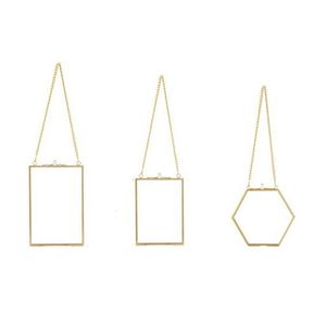 DECO HOME COLLECTION Ensemble de cadres photo suspendus faits à la main en métal doré vintage, décoration murale géométrique en verre flottant pour la maison - Product Image 1