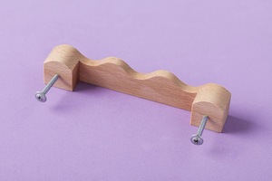 Tirador de Mueble Curvo de Madera de Lujo, Herraje de Gabinete de Roble, Tirador de Cajón con Textura Ondulada, Tirador de Armario de Madera Natural, Estilo Rústico Moderno - Product Image 3
