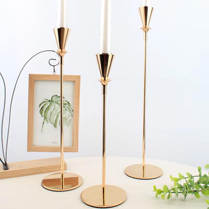 Porte-bougie décoratif en métal noir, argenté et doré pour la maison, l'hôtel, le magasin – Lanternes métalliques élégantes - Product Image 6