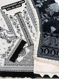 MAUSUMMERY LAWN VOL-2 Conjunto de 3 piezas cosido y bordado, listo para usar, para fiesta de verano, con camisa de algodón tipo salwar y dupatta de encaje - Product Image 1