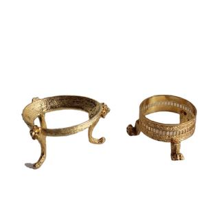 Venta al por mayor precio de fábrica directa de aluminio fundido huevo soporte con la pierna de lujo elegante mejor calidad diseño decantar soporte de huevo - Product Image 1