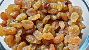 Organic Green Dry Fruit Raisin <b>Sweet</b> Taste Snack Preserved Dried Fruits <b>Packaging</b> FD Syrup Process-Including Varieties - Product Image 3