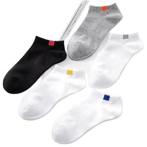 Calcetines Deportivos Antibacterianos de Alta Calidad para Hombre, Spandex/Algodón, Antideslizantes, Clásicos, Blancos y Negros, Casuales, con Logotipo Personalizado - Product Image 3