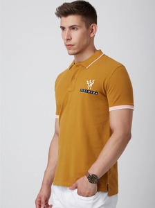 Chemise Homme Jaune Moutarde à Manches Courtes avec Logo Brodé, 100% Coton Uni, Décontractée, Été, Écologique, Sans Col - Product Image 3
