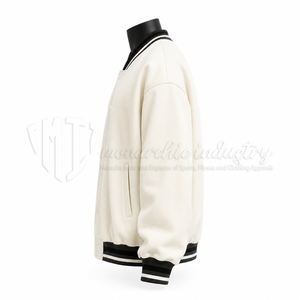 Chaqueta Universitaria Unisex Personalizada, Negra con Rayas, Cuello Acanalado, Botones a Presión, Chaqueta Letterman, Fabricante OEM al por Mayor - Product Image 5