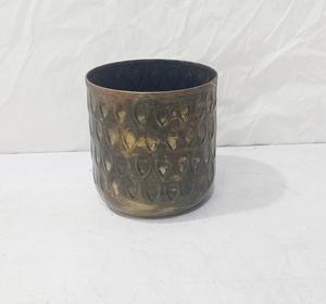 Maceta metálica VERDE CLARO, maceta alta para flores, diseño moderno acanalado con acabado brillante, maceta decorativa para plantas de interior y exterior. - Product Image 3