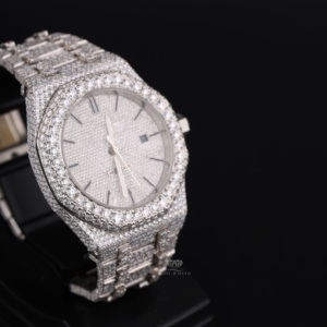 นาฬิกาข้อมือหรูหราประดับเพชรโมอิสซาไนต์แบบอัตโนมัติ ตัวเรือนสแตนเลสสตีล หน้าปัดแบบแท่ง สไตล์ฮิปฮอป บลิงๆ สำหรับผู้ชาย ใช้ได้ทุกวัน สีขาว - Product Image 2