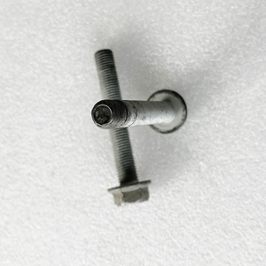 Boulons de bielle haute performance en acier au carbone à tête hexagonale Classes 10.9 et 12.9 Usinés avec précision pour moteurs automobiles et vilebrequins - Product Image 3